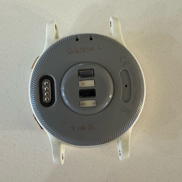 Garmin vevo active 4 - Picture 3 of 7